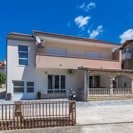 Apartament 2sis 2 Zadar