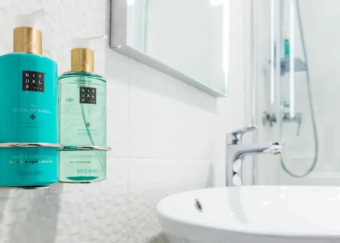 アパート 2sis 2 *