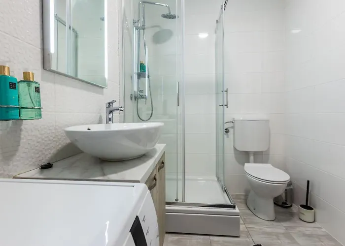 2sis 2 Apartment Zadar